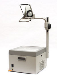 X Piirtoheitin, Vega 36V, 400W, 3-linssinen, LPV(POISTUNUT)