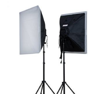 Studiovalaisinsetti, Linkstar, 2 valaisinta, jalustat, 8x28 w päivänvalolamppua